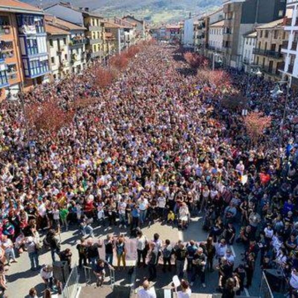 Comunicado de Altsasu gurasoak leído tras la ultima manifestación de apoyo