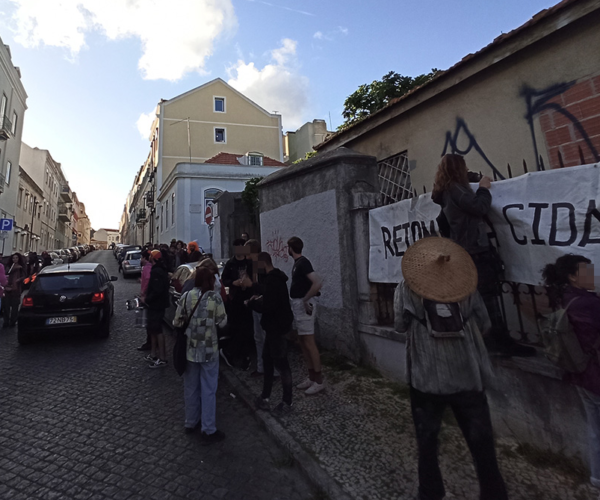 OCUPACIONES 25 DE ABRIL: INAUGURA EL CENTRO SOCIAL CULTURAL SANTA ENGRÁCIA